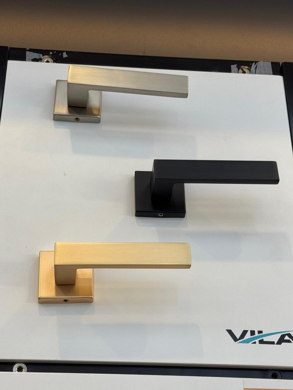 مسكه باب ديكور